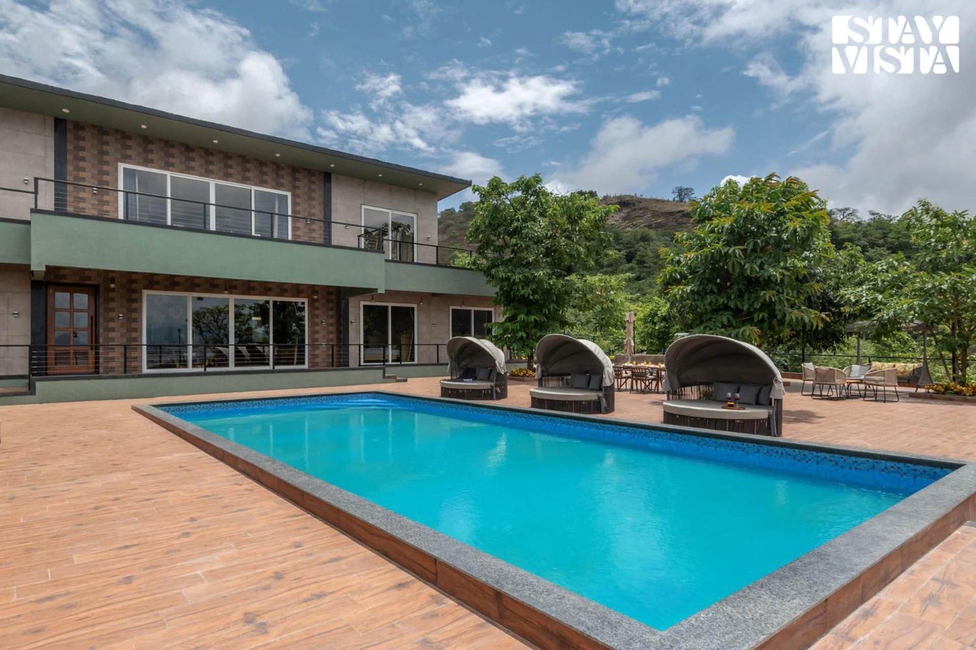 Stayvista At La Nirvana With Pool, Music Speaker & Indoor-Outdoor Game Lonavala Dış mekan fotoğraf